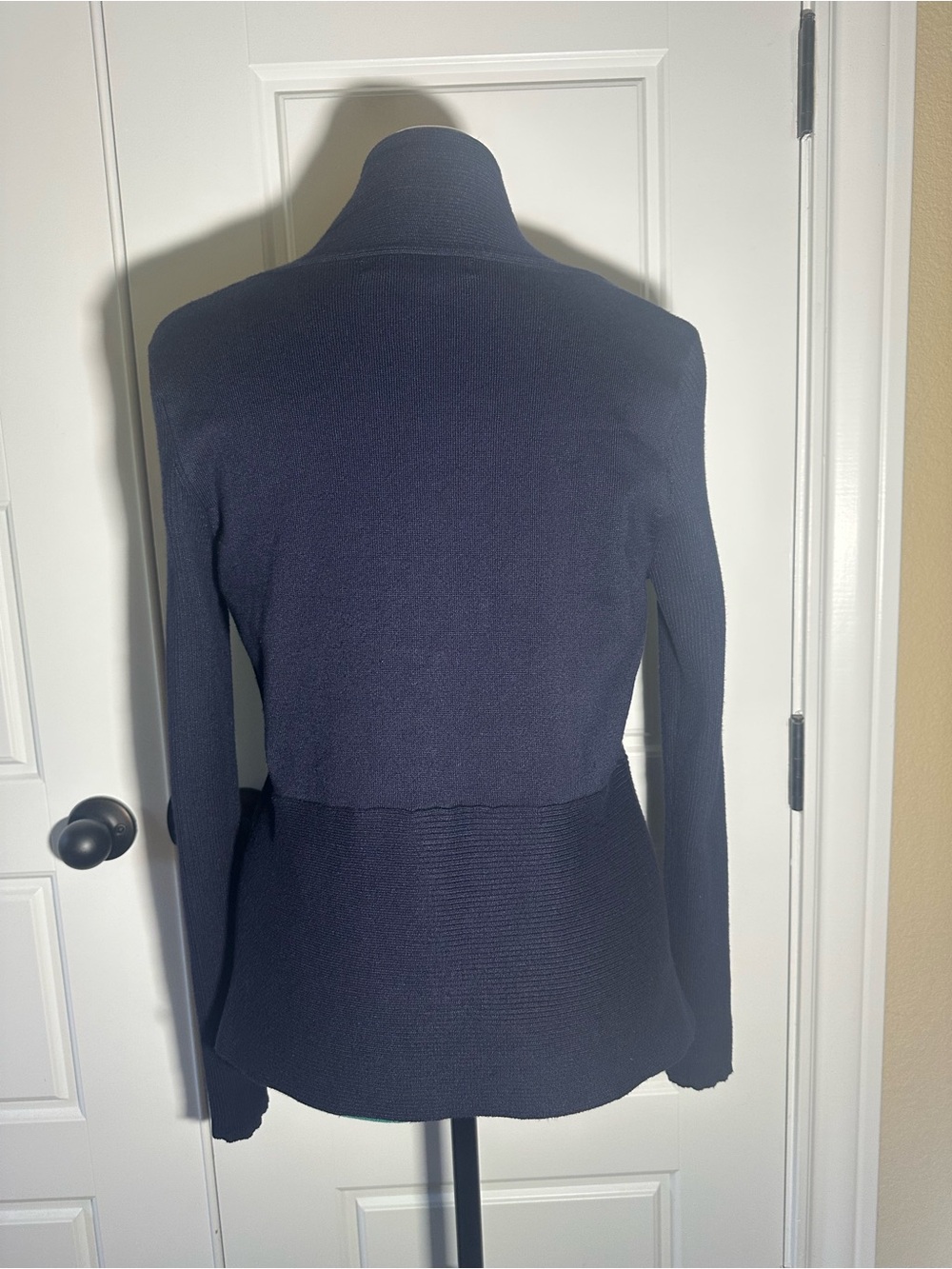 89th & Madison 

Navy Ribbed Open Cardigan - Picture 2 of 6